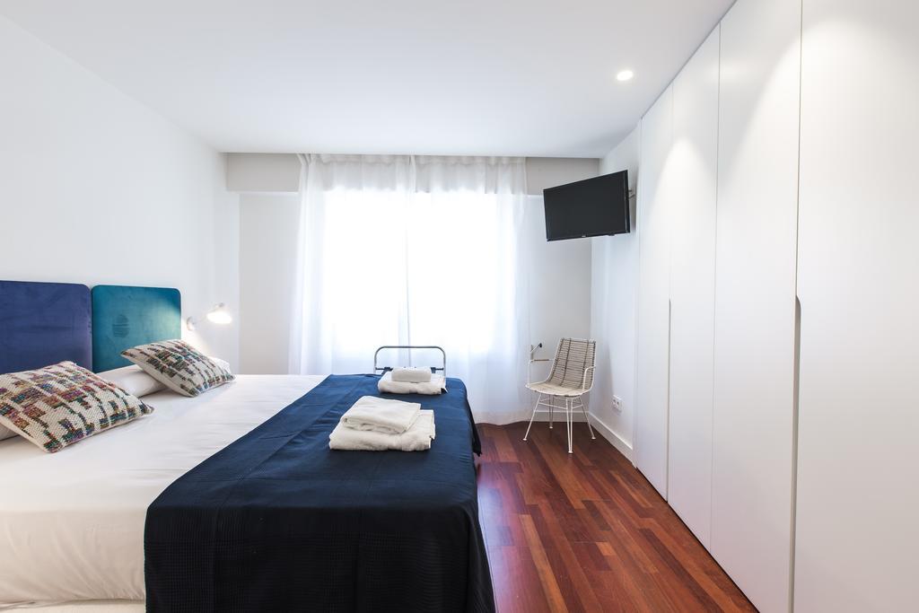 The Lucky Flats - Luceros Apartment อาลิกันเต ภายนอก รูปภาพ