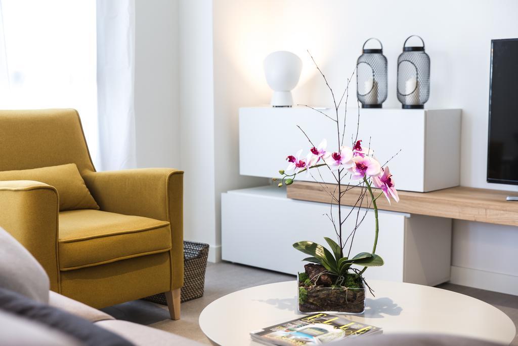 The Lucky Flats - Luceros Apartment อาลิกันเต ภายนอก รูปภาพ