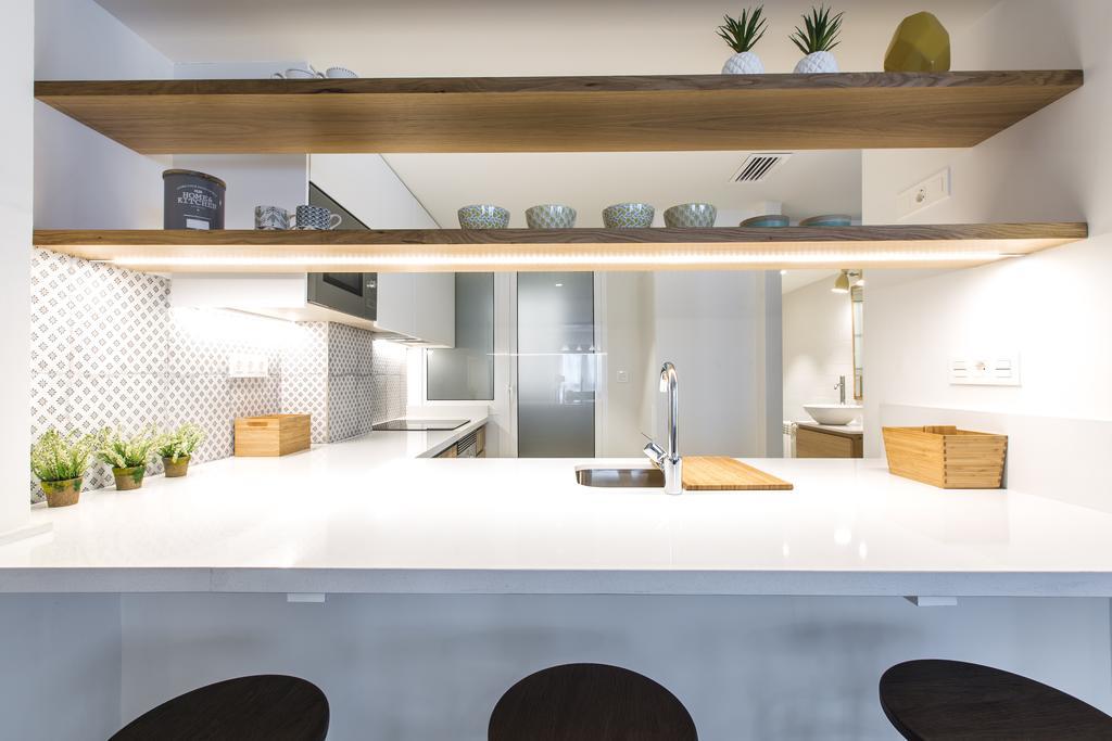The Lucky Flats - Luceros Apartment อาลิกันเต ภายนอก รูปภาพ