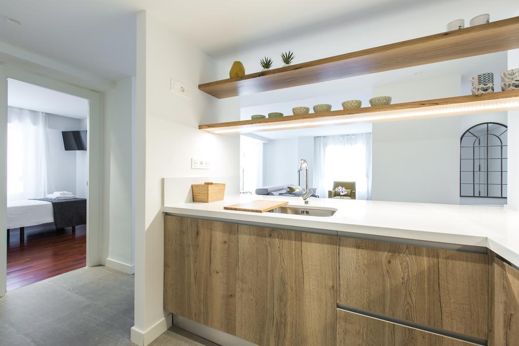 The Lucky Flats - Luceros Apartment อาลิกันเต ภายนอก รูปภาพ